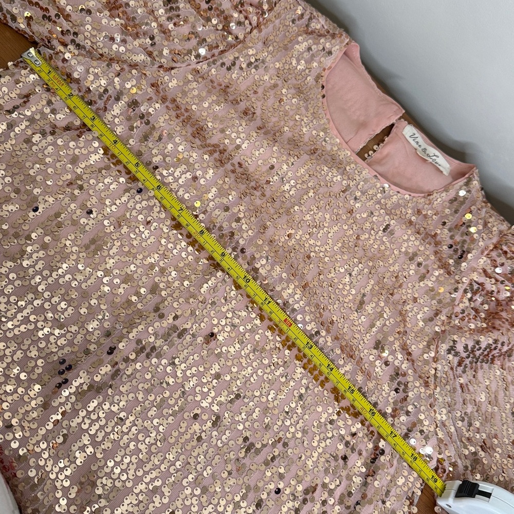Vine & Love - pink sequined dress mini dress size small - Picture 9 of 10
